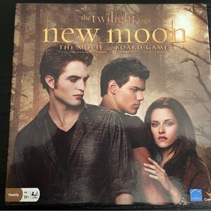 Twilight Saga New Moon Board Game